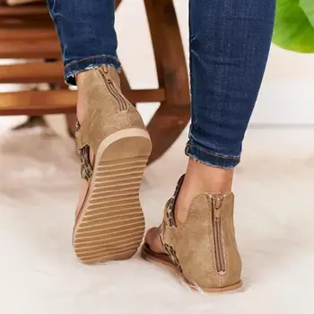 Femei Sandale De Vară Leopard Mozaic Clip-Toe Femei Pantofi Casual Vintage Din Piele De Sarpe De Imprimare Alb-Negru Boem Sandale De Plaja